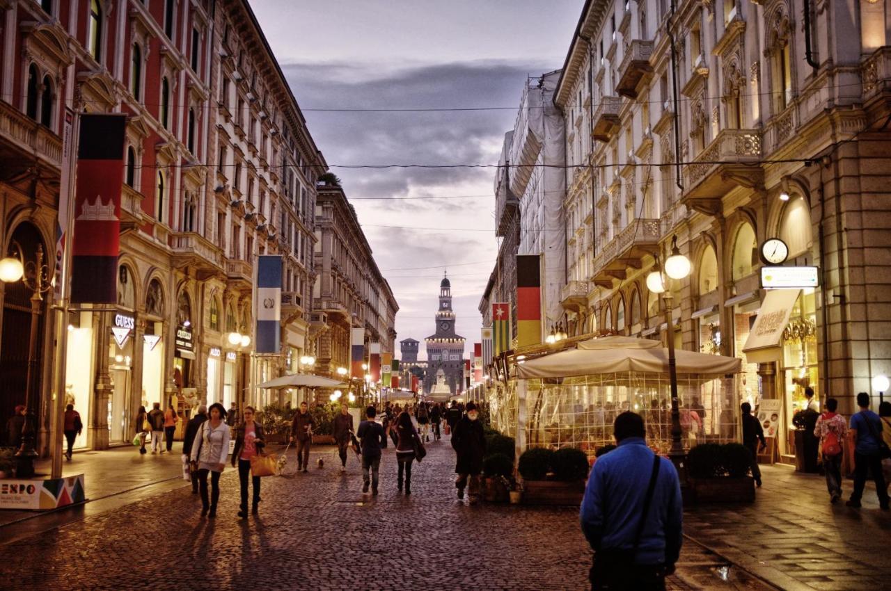 Charme Milan-300M Dal Duomo Lejlighed Eksteriør billede